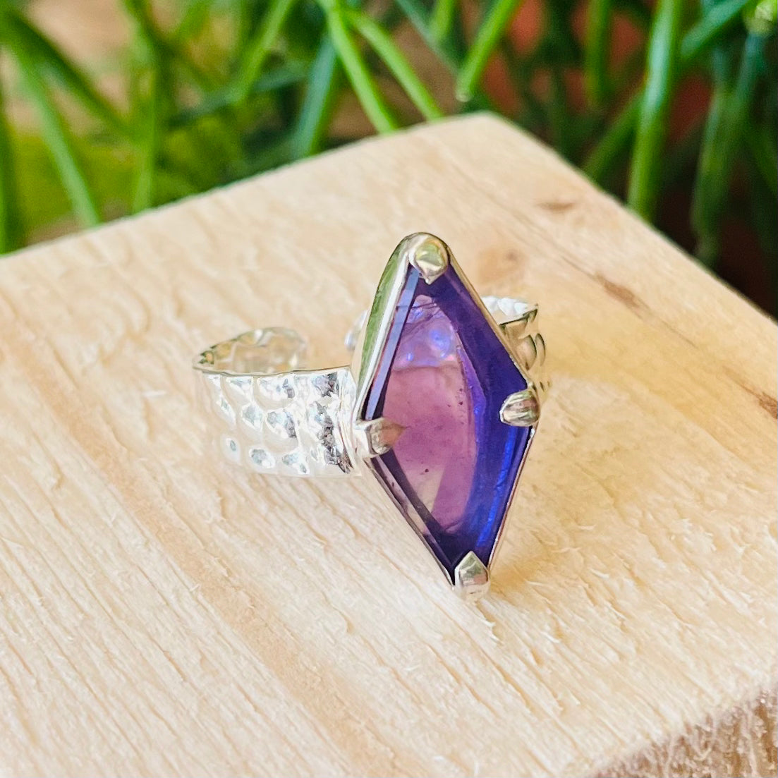 Piccola Sterling Silver Ring - YAAYAA London