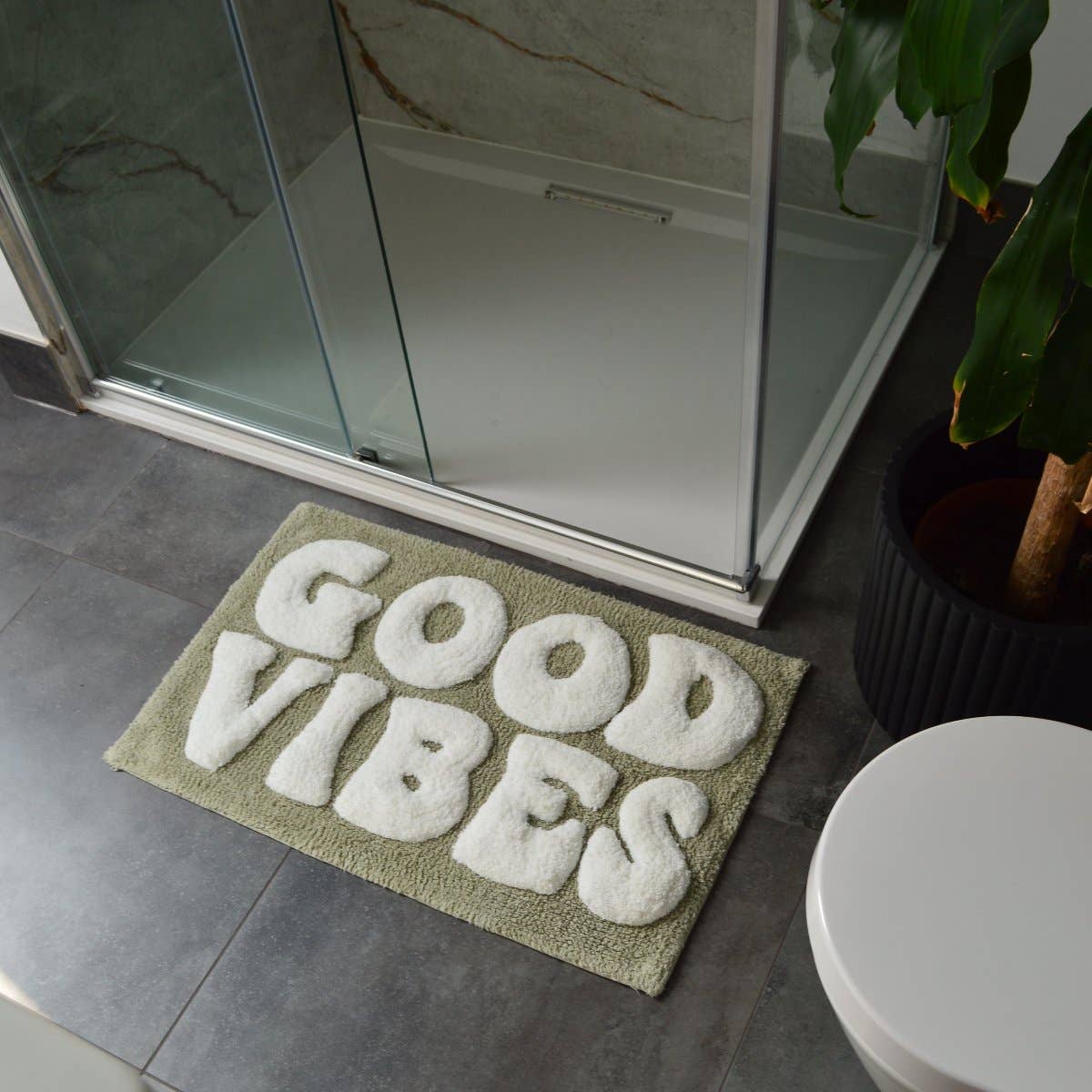Good Vibes Slogan Bath Mat Non Slip Hand Tufted Bathroom Rug: Green