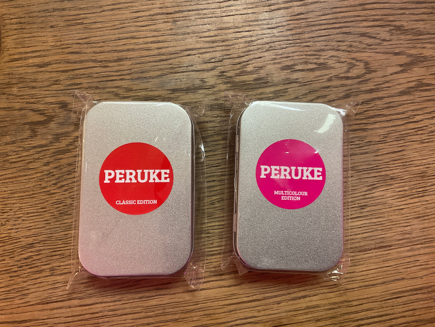 Peruke mini
