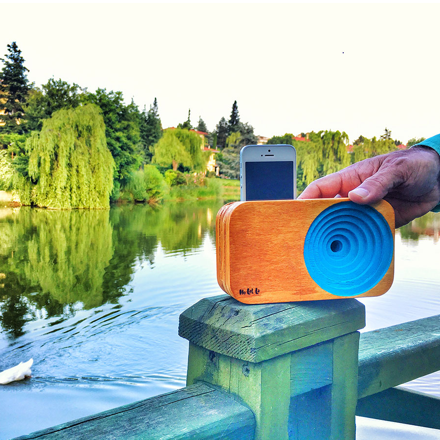 A Single-Digit-Micrometer Thickness Wood Speaker