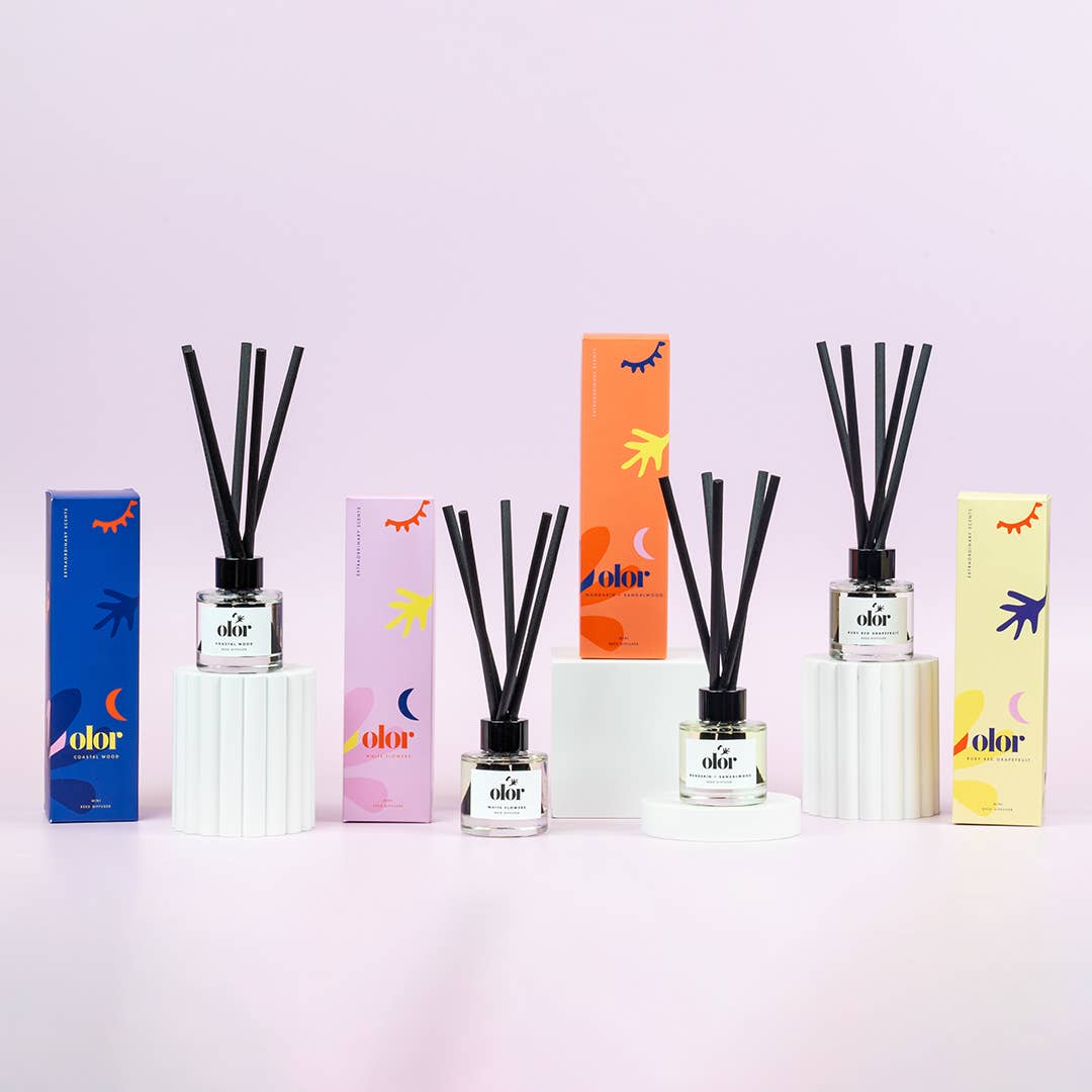 White Flowers Mini Reed Diffuser