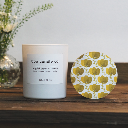 Boo Candle - English Pear & Freesia