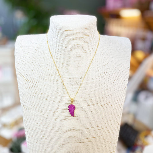 Angel Wing Agate Crystal Necklace - YAAYAA London